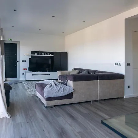 Sunrisedreamhouse Feriehus Ponta Delgada